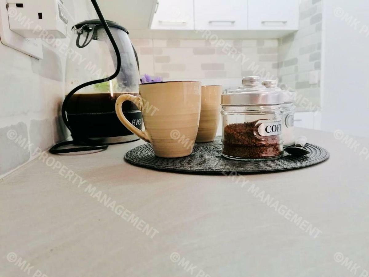 Lysia Sea-View Apartment Larnaca Extérieur photo