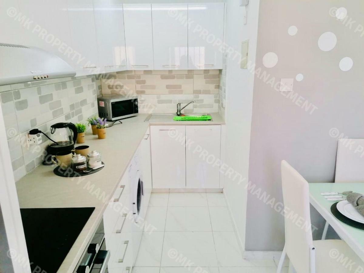 Lysia Sea-View Apartment Larnaca Extérieur photo